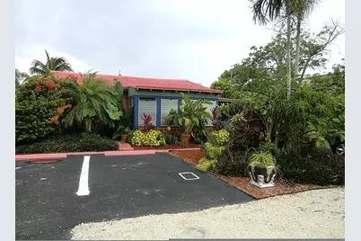 1101 NE 12th Avenue, Fort Lauderdale, FL 33304 - Photo 2