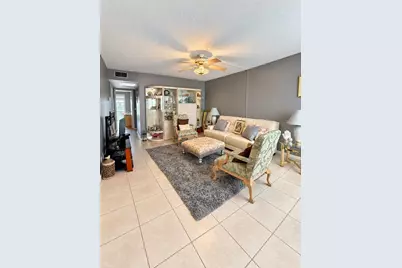 3079 Exeter E, Boca Raton, FL 33434 - Photo 4