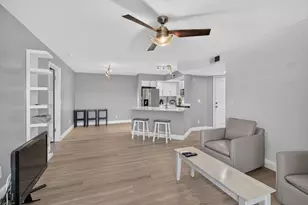 12510 Vista Isles Dr, Sunrise, FL 33325 - Photo 4