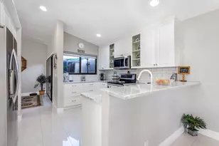 7863 Dundee Ln, Delray Beach, FL 33446 - Photo 14