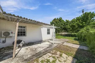 4320 NE 18th Ave, Pompano Beach, FL 33064 - Photo 8