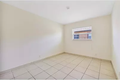 251 NE 40th Street #251, Oakland Park, FL 33334 - Photo 10