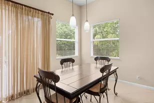 483 NW Blue Lake Dr, Port Saint Lucie, FL 34986 - Photo 10