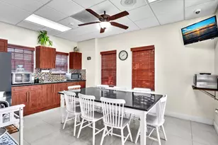 1125 Sunflower Cir, Weston, FL 33327 - Photo 56