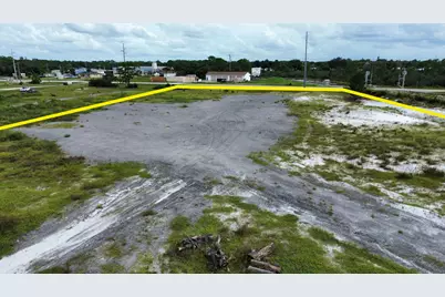 7979 Associate Boulevard, Sebring, FL 33876 - Photo 1