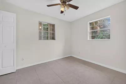 913 SE 10th Street, Stuart, FL 34994 - Photo 22