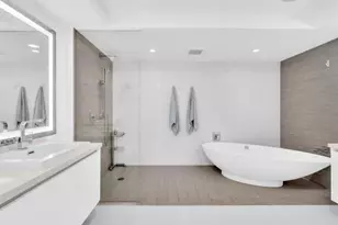 [Address not provided], Sunny Isles Beach, FL 33160 - Photo 16