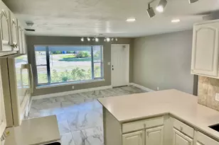 1010 NE 24th St, Pompano Beach, FL 33064 - Photo 8