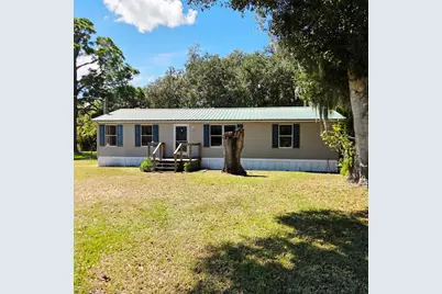 1761 SW 40th Drive, Okeechobee, FL 34974 - Photo 1