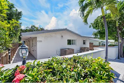 1986 NE 5th Street #1, Deerfield Beach, FL 33441 - Photo 4