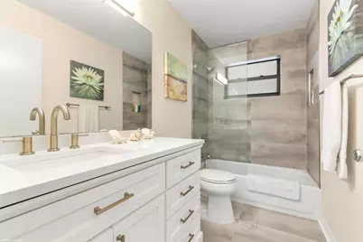 13477 Fountain View Boulevard, Wellington, FL 33414 - Photo 8