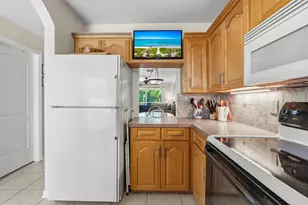 2400 NE 16th St, Pompano Beach, FL 33062 - Photo 8