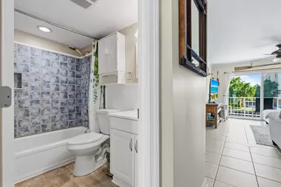 2400 NE 16th Street #212, Pompano Beach, FL 33062 - Photo 8