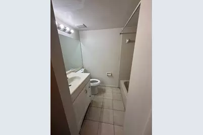216 Lake Pointe Drive #222, Oakland Park, FL 33309 - Photo 12