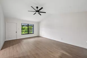 9095 SE Hobe Ridge Ave, Hobe Sound, FL 33455 - Photo 8