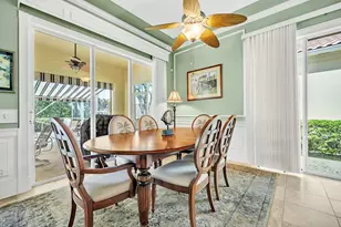 8188 Rosalie Ln, Wellington, FL 33414 - Photo 10