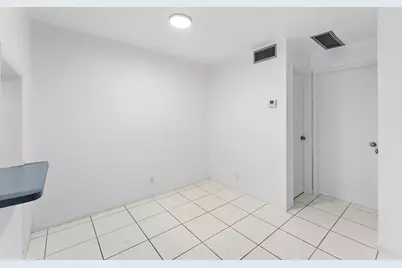2050 NE 39th Street #E307, Lighthouse Point, FL 33064 - Photo 10