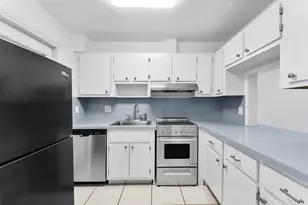 2050 NE 39th St, Lighthouse Point, FL 33064 - Photo 12