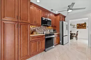 1802 SE Hanby Ave, Port Saint Lucie, FL 34952 - Photo 6