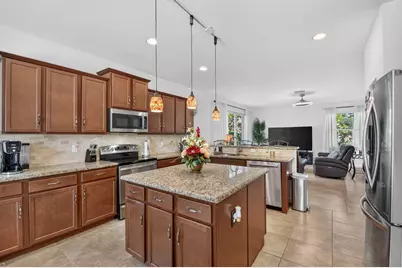 9070 Winterhaven Circle, West Palm Beach, FL 33411 - Photo 16
