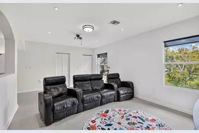 9070 Winterhaven Circle, West Palm Beach, FL 33411 - Photo 20