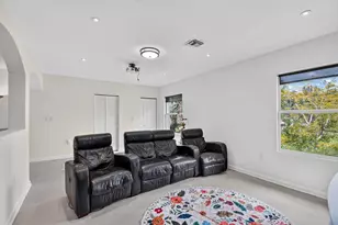 9070 winterhaven Cir, West Palm Beach, FL 33411 - Photo 20