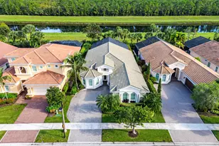 260 Carina Dr, Jupiter, FL 33478 - Photo 2