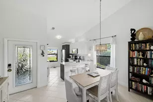7655 SE Sugar Sand Cir, Hobe Sound, FL 33455 - Photo 6