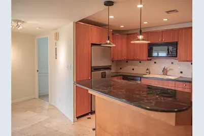 3000 Holiday Drive #1106, Fort Lauderdale, FL 33316 - Photo 14
