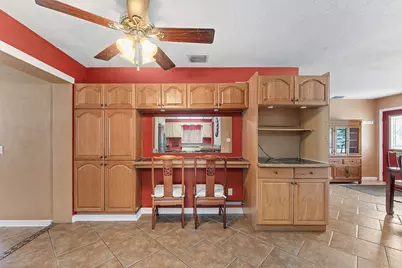 740 Caroline Avenue, West Palm Beach, FL 33413 - Photo 12