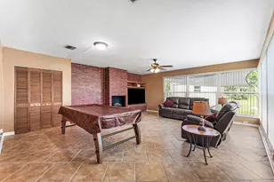 740 Caroline Ave, West Palm Beach, FL 33413 - Photo 10