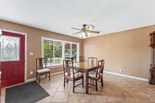 740 Caroline Ave, West Palm Beach, FL 33413 - Photo 6