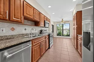 835 Ivy Dr, Wellington, FL 33414 - Photo 16