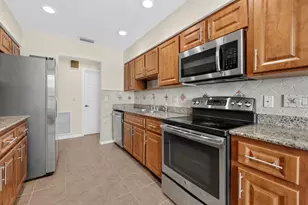 835 Ivy Dr, Wellington, FL 33414 - Photo 12