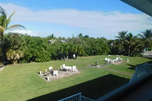 735 Hummingbird Way, North Palm Beach, FL 33408 - Photo 12