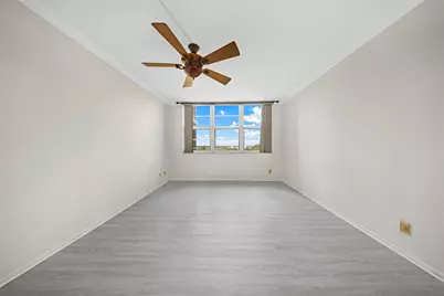 625 Oaks Drive #802, Pompano Beach, FL 33069 - Photo 20