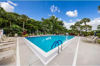 625 Oaks Drive #802, Pompano Beach, FL 33069 - Photo 28