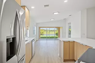 3131 Verdmont Ln, Wellington, FL 33414 - Photo 14