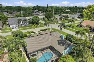 13629 Northumberland Cir, Wellington, FL 33414 - Photo 40