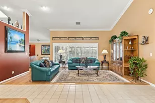 13629 Northumberland Cir, Wellington, FL 33414 - Photo 4