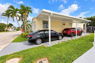 76 Plantation Blvd, Lake Worth, FL 33467 - Photo 18