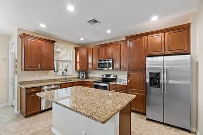 4677 Mediterranean Circle, Palm Beach Gardens, FL 33418 - Photo 8