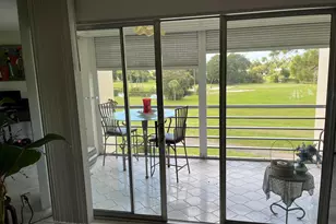 3871 Via Poinciana, Lake Worth, FL 33467 - Photo 16