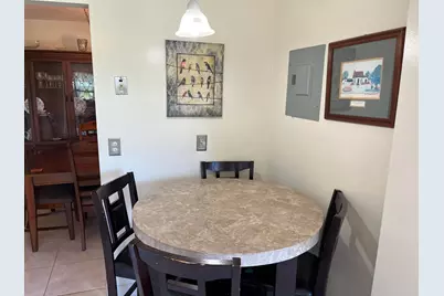 3871 Via Poinciana #402, Lake Worth, FL 33467 - Photo 6