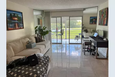 3871 Via Poinciana #402, Lake Worth, FL 33467 - Photo 1