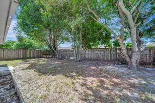 310 SW 78th Terrace, North Lauderdale, FL 33068 - Photo 38