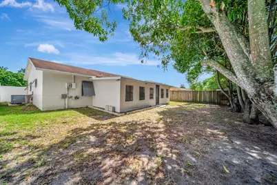 310 SW 78th Terrace, North Lauderdale, FL 33068 - Photo 36