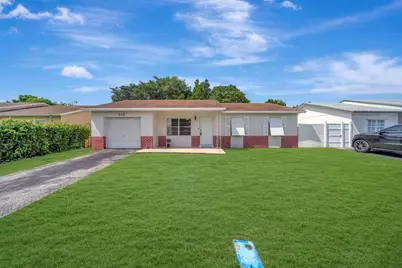 310 SW 78th Terrace, North Lauderdale, FL 33068 - Photo 2