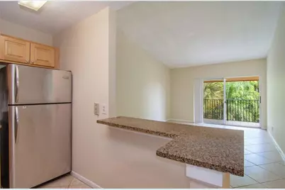 10701 Cleary Boulevard #306, Plantation, FL 33324 - Photo 4