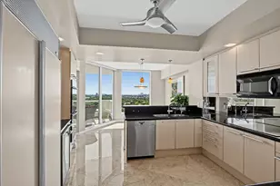 411 N New River Dr E, Fort Lauderdale, FL 33301 - Photo 12